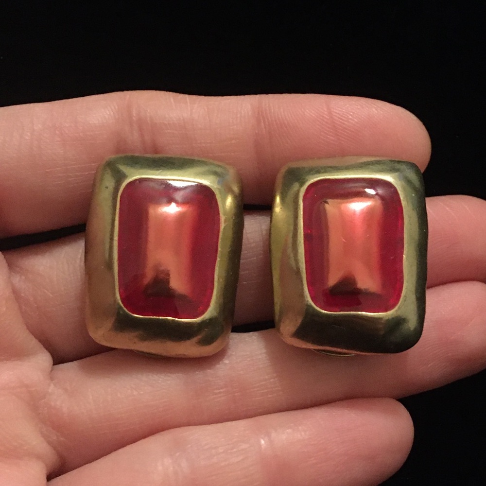 Vintage Red and Gold Tone Clip On Earrings